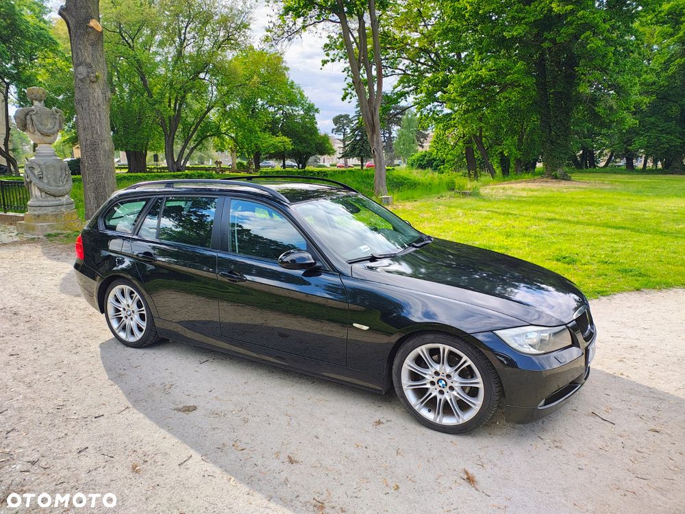 BMW Seria 3 318i - 12