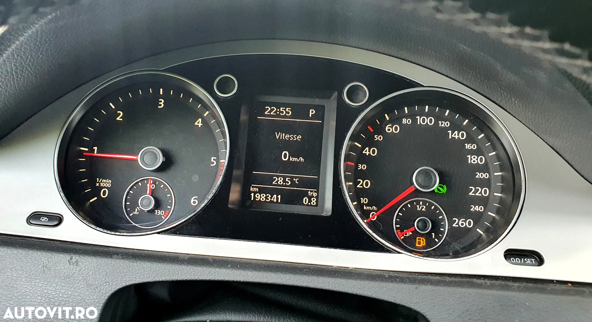Volkswagen Passat 2.0 TDI BlueMotion Tehnology DSG Highline - 10