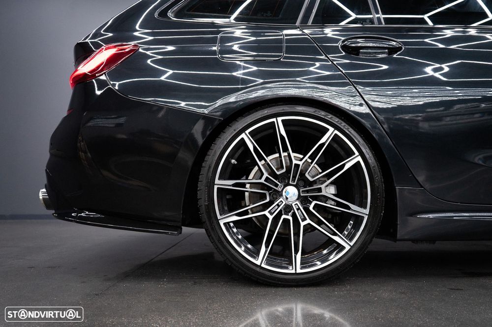 BMW 320 d Touring Pack M Shadow Auto - 9