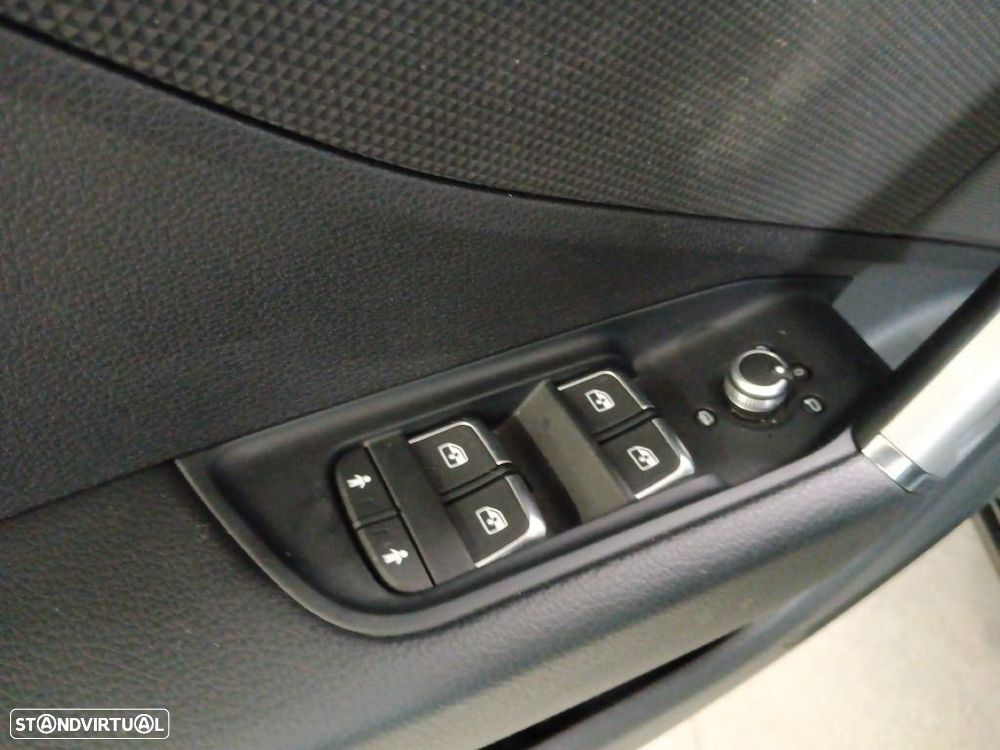 Audi Q2 30 TFSI Advanced - 13