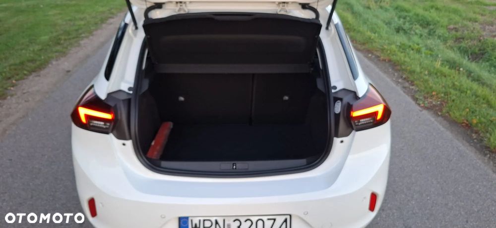 Opel Corsa 1.2 Elegance S&S - 32