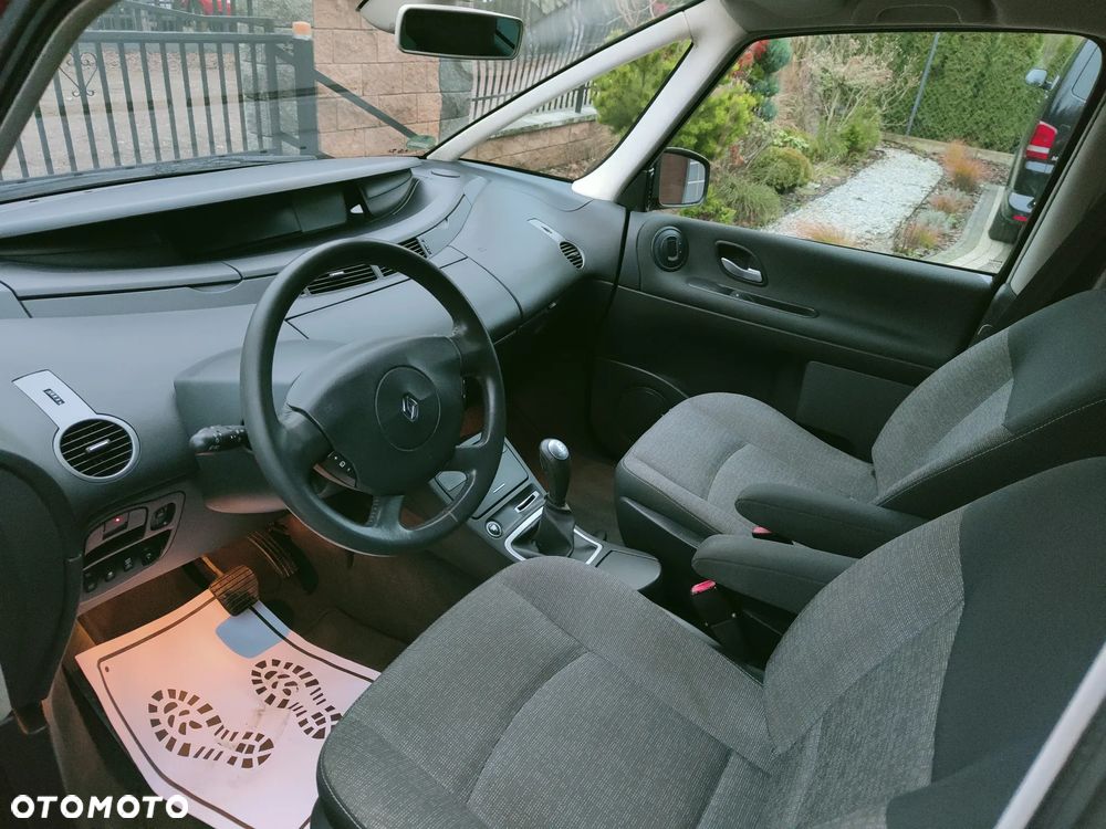 Renault Espace 2.0 dCi FAP Expression - 9