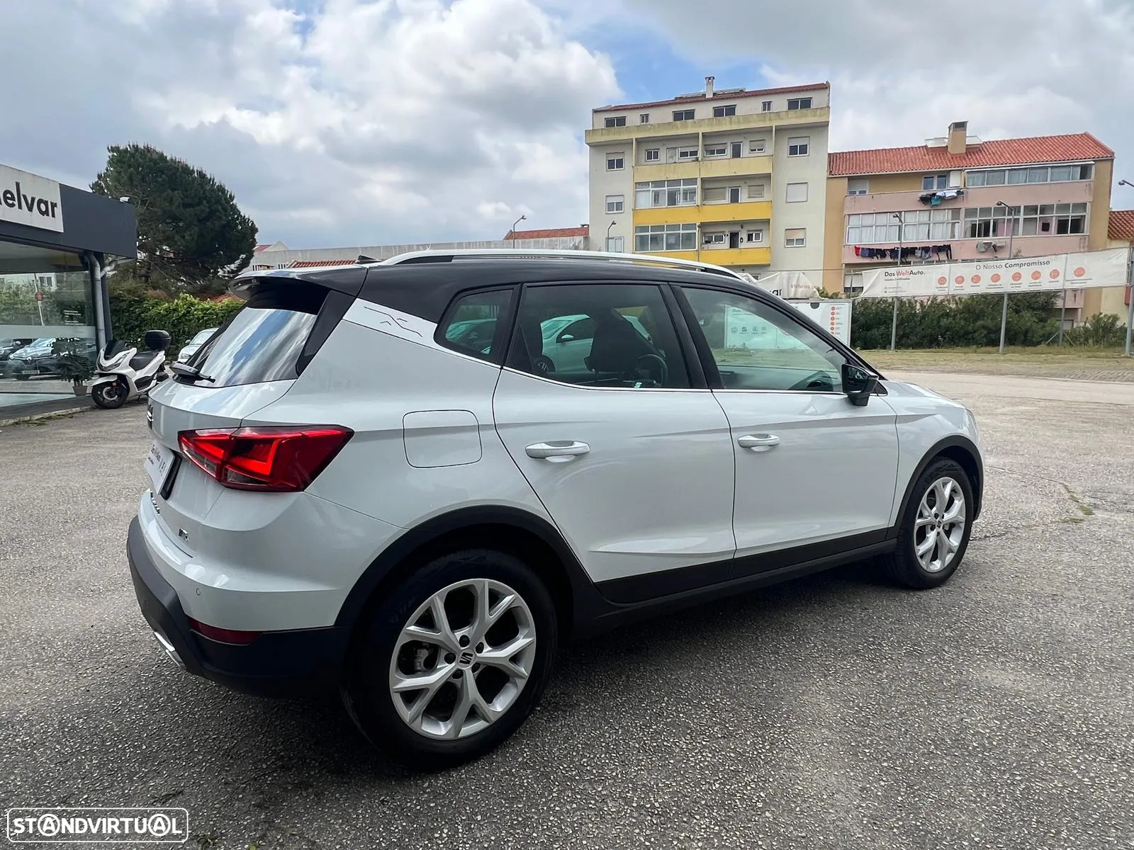 SEAT Arona 1.0 TSI FR - 3