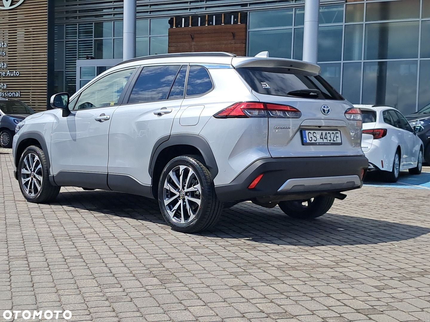 Toyota Corolla Cross 2.0 Hybrid Premiere Edition AWD - 4