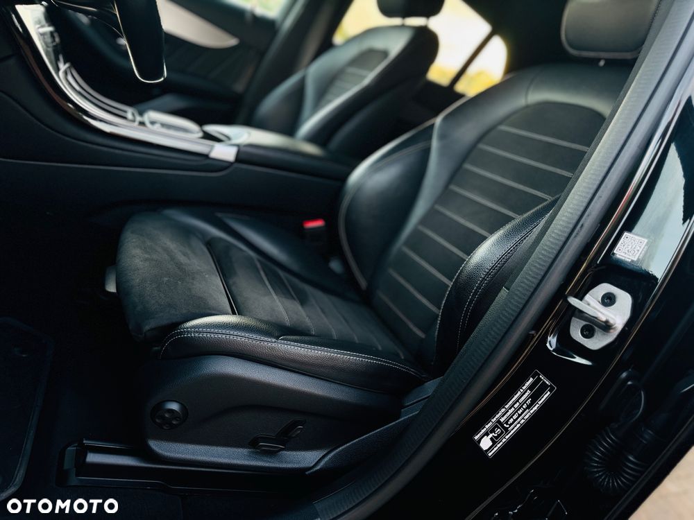 Mercedes-Benz GLC 300 d 4Matic 9G-TRONIC AMG Line Plus - 8
