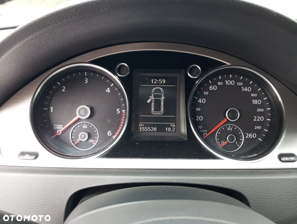 Volkswagen Passat Variant 2.0 TDI 4Mot Highline DSG - 11