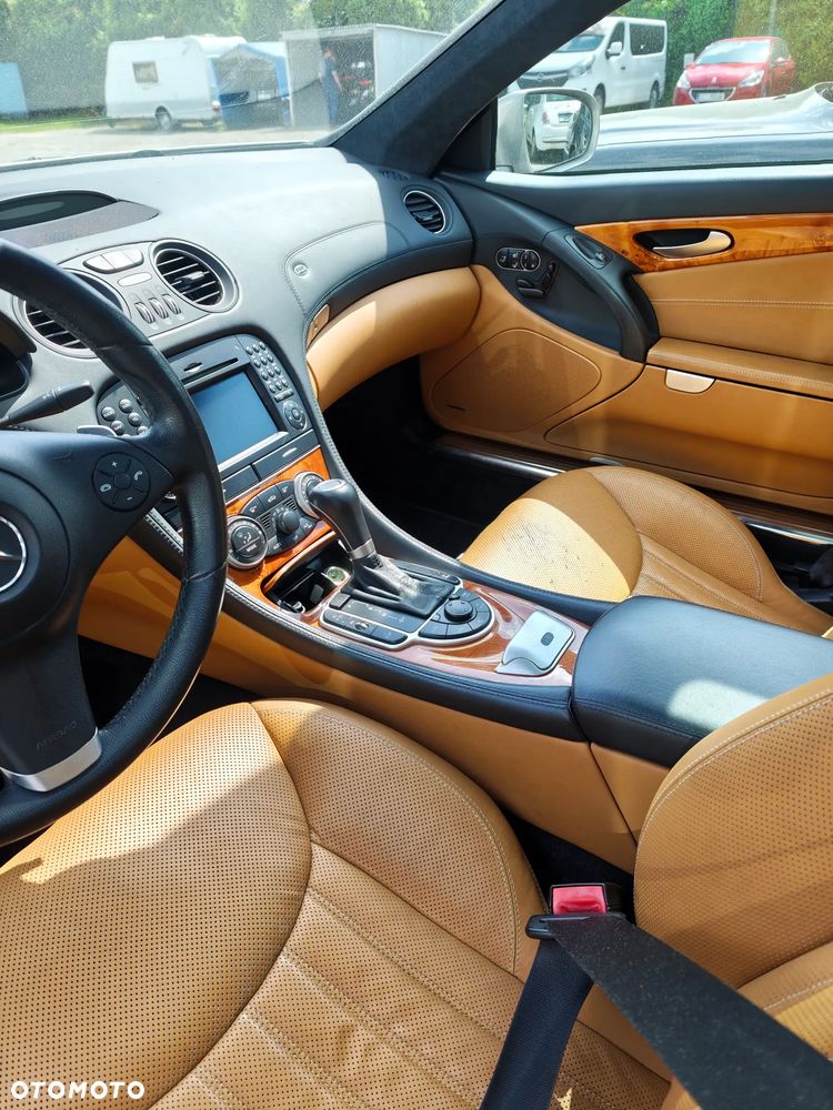 Mercedes-Benz SL 350 7G-TRONIC - 34