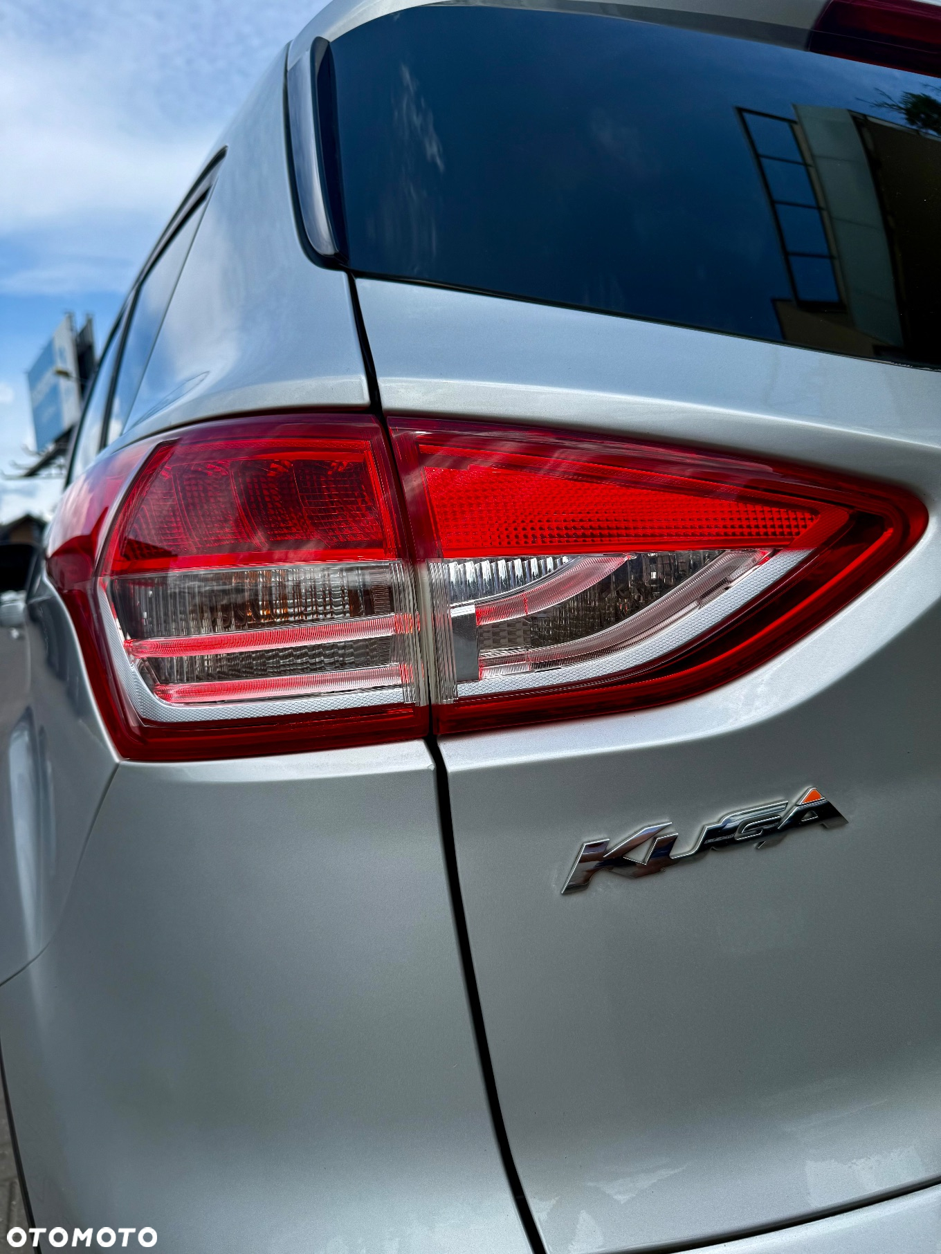 Ford Kuga 2.0 TDCi 4WD Titanium Plus - 30