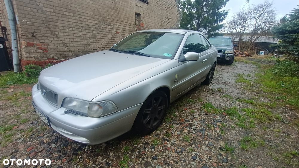 Volvo C70 2.0T - 3