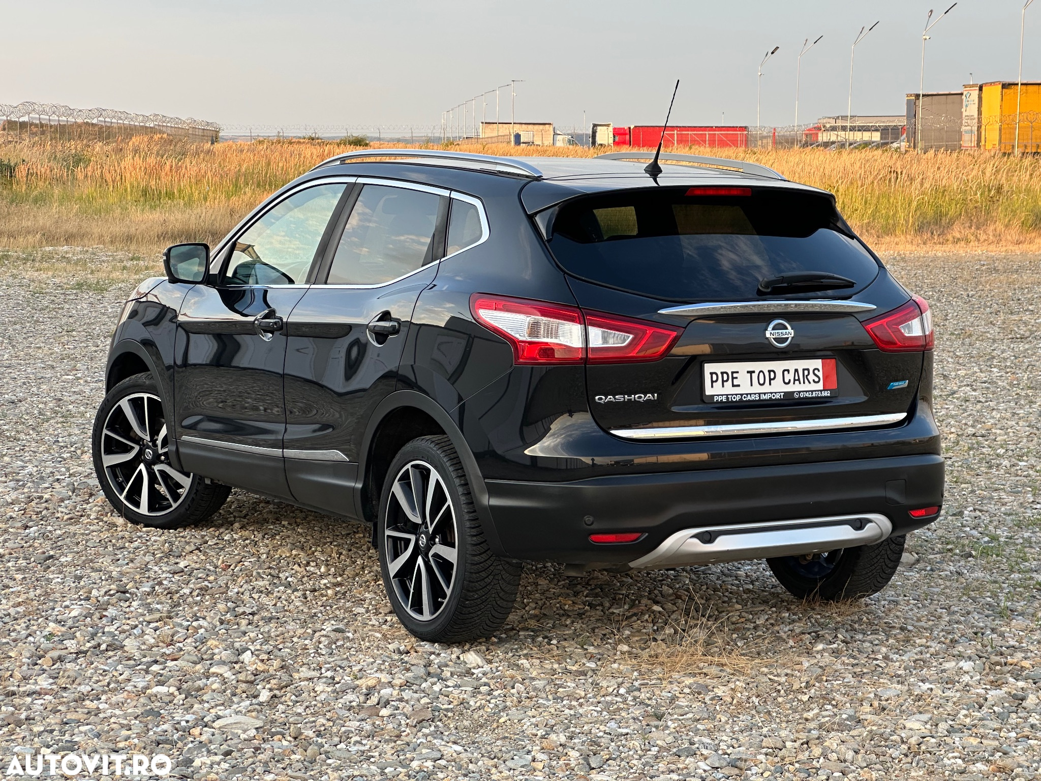 Nissan Qashqai 1.5 DCI TEKNA+ - 27