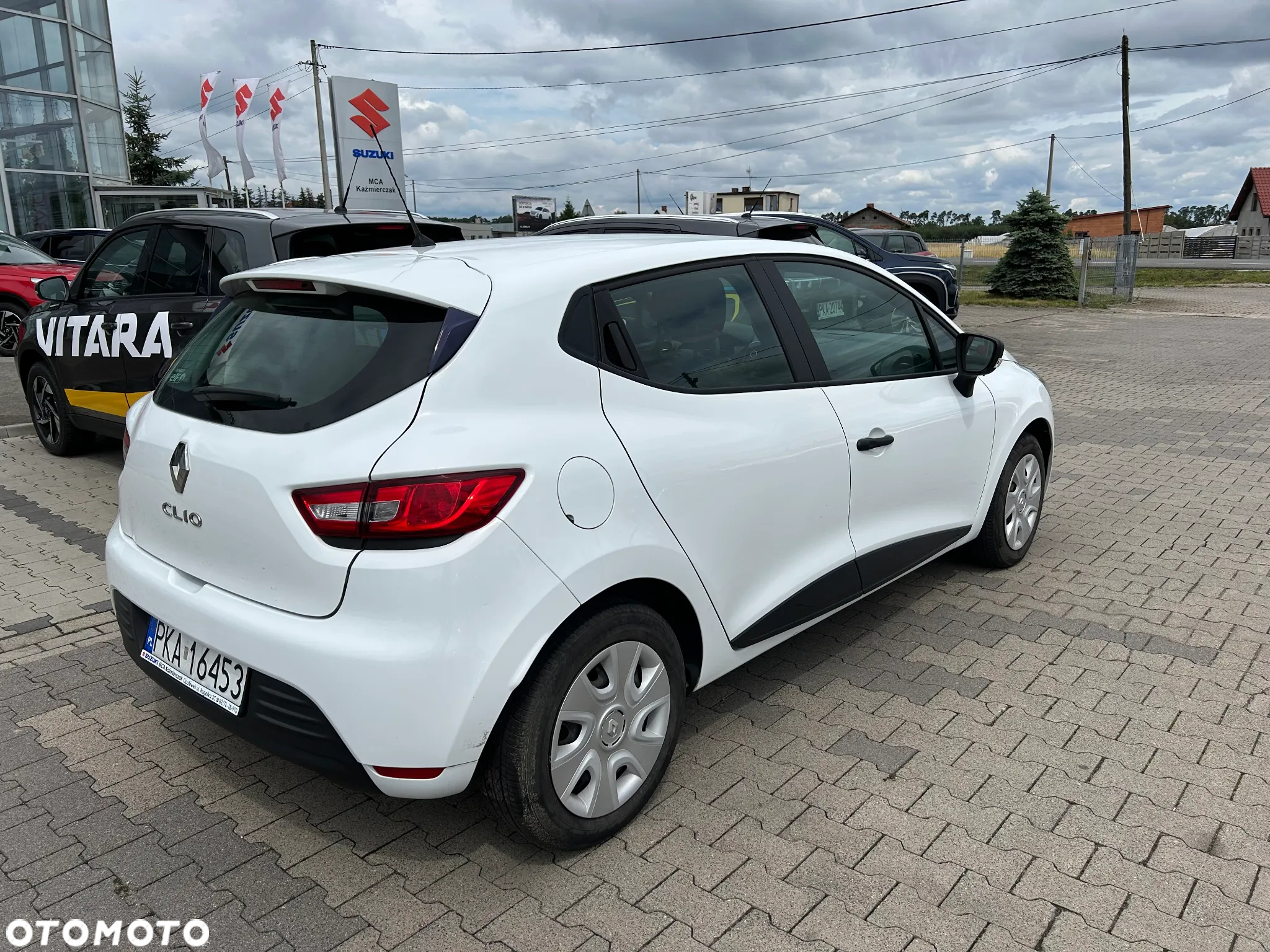 Renault Clio 1.2 16V Alize - 3