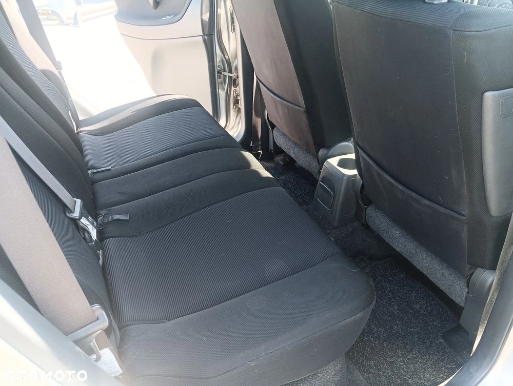 Suzuki Liana 1.6 - 7