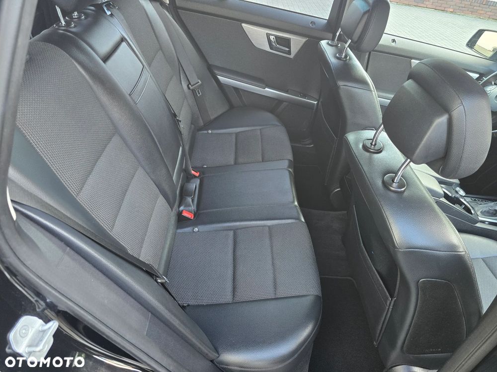 Mercedes-Benz GLK 320 CDI DPF 4Matic 7G-TRONIC - 15