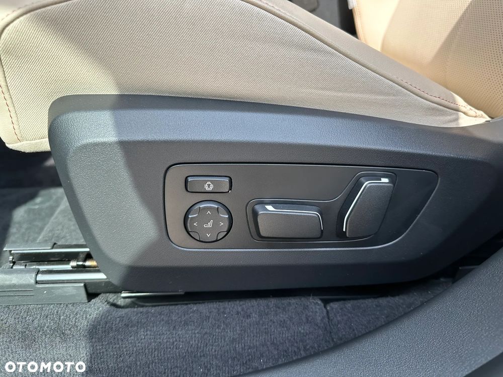 BMW X3 xDrive20d mHEV - 10