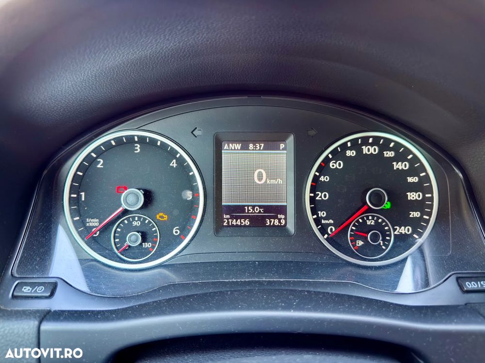Volkswagen Tiguan 2.0 TDI 4Motion DSG Sport & Style - 8