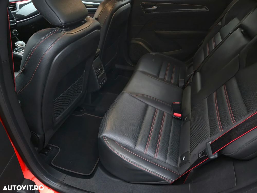 Renault Arkana E-TECH 145 R.S.LINE - 24