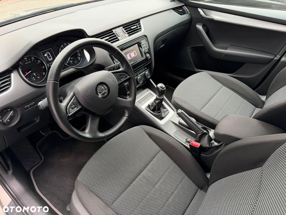 Skoda Octavia 1.4 TSI Ambition - 9