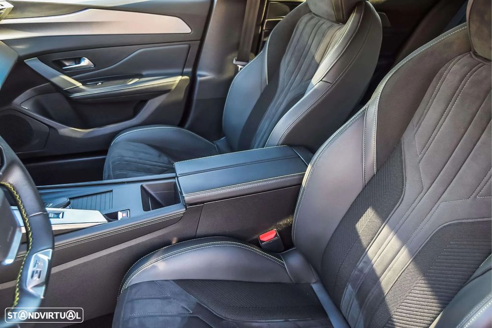 Peugeot 408 1.6 Hybrid GT e-EAT8 - 14