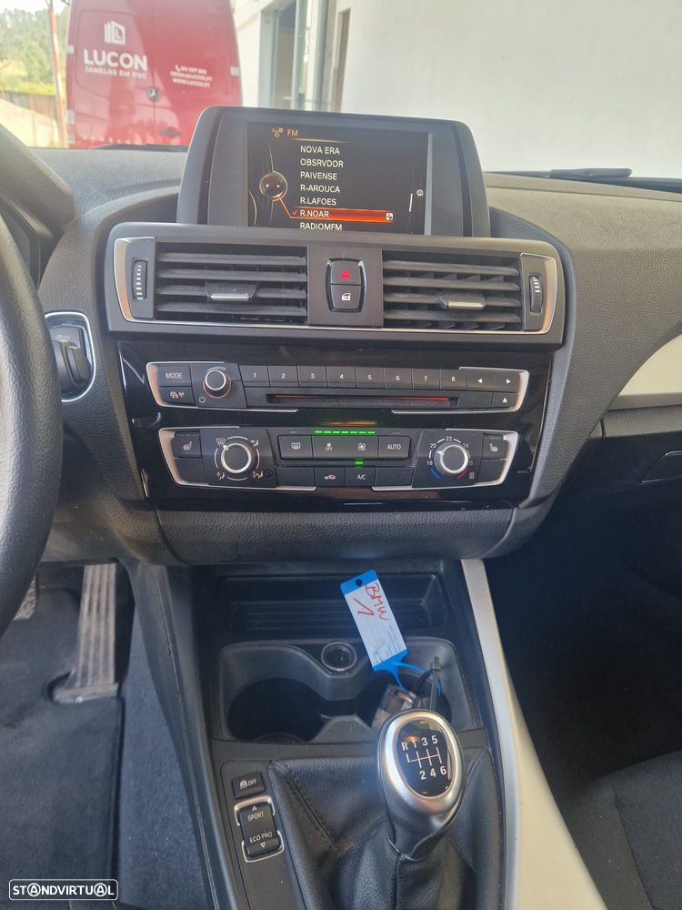 BMW 118 i Line Urban - 10