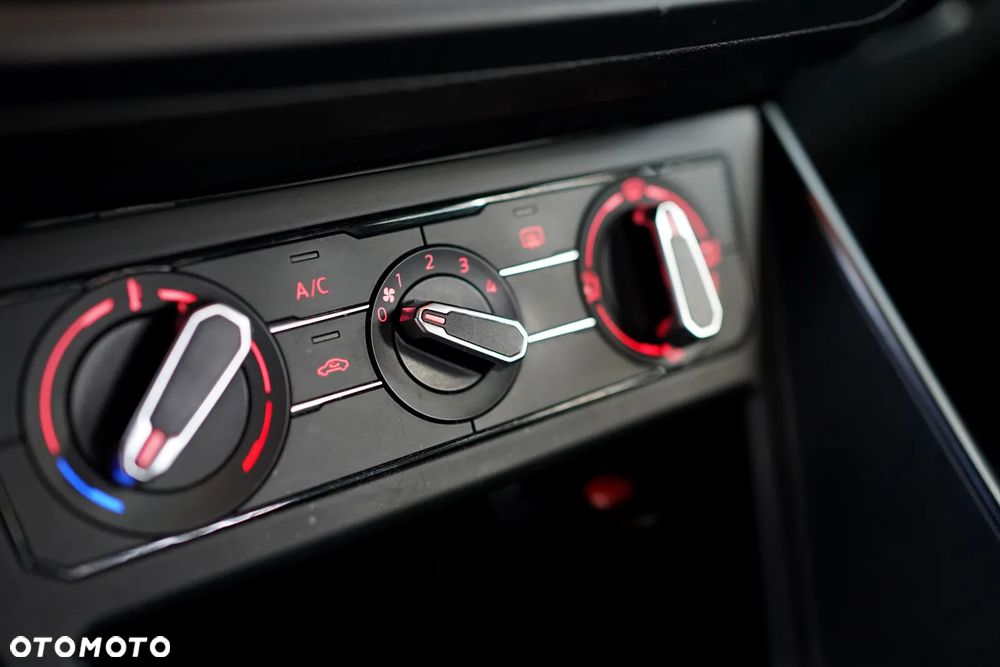 Volkswagen Polo 1.0 Trendline - 12