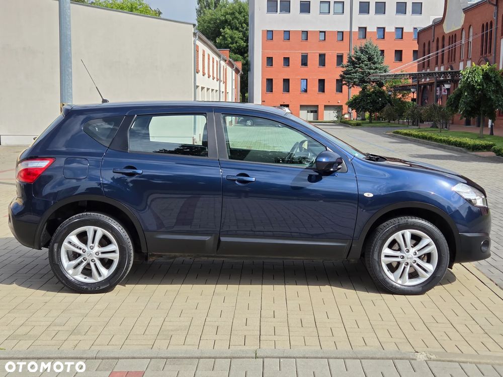 Nissan Qashqai 2.0 dCi DPF lounge - 2