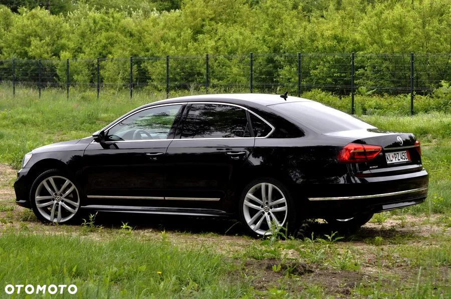 Volkswagen Passat 1.8 TSI BMT Highline DSG - 17