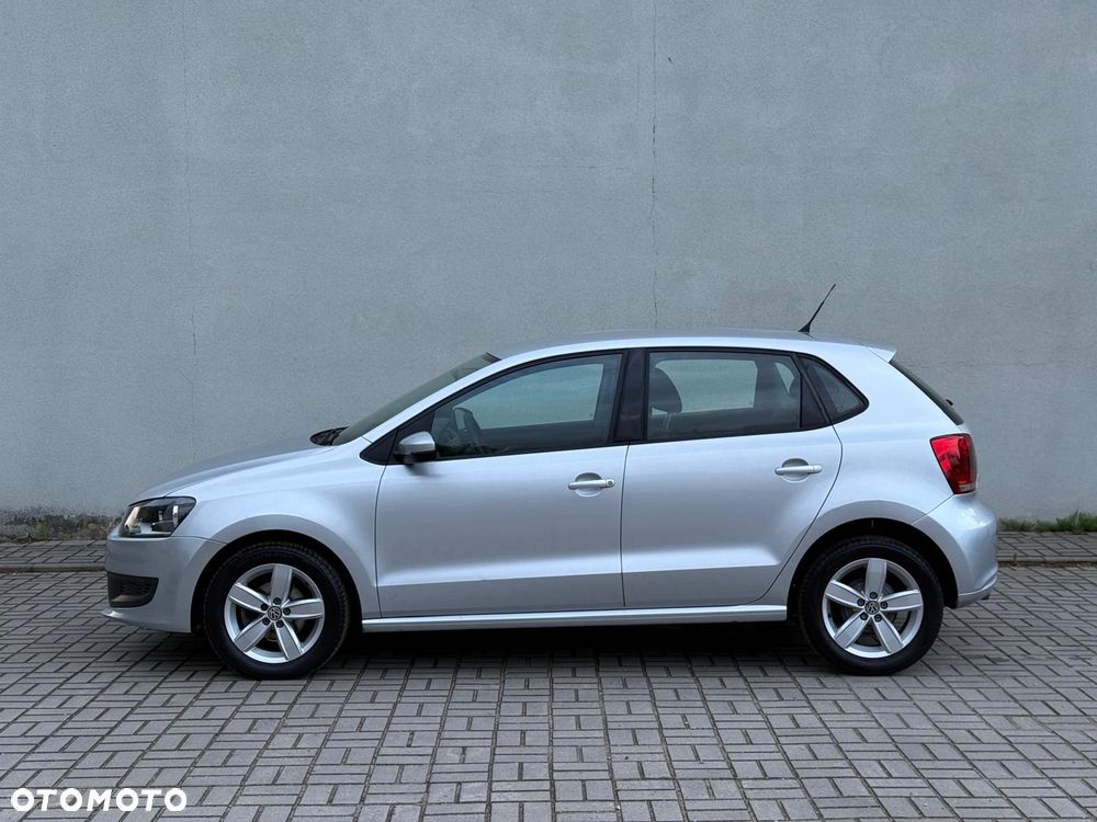 Volkswagen Polo - 8
