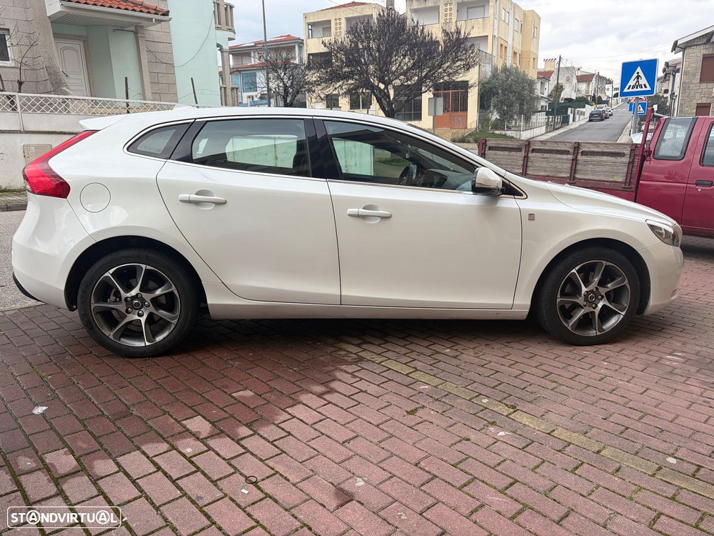 Volvo V40 D2 Ocean Race - 7