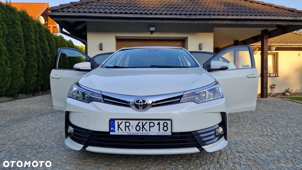 Toyota Corolla 1.6 Comfort - 12
