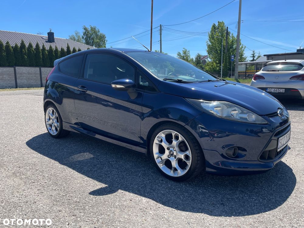 Ford Fiesta - 6