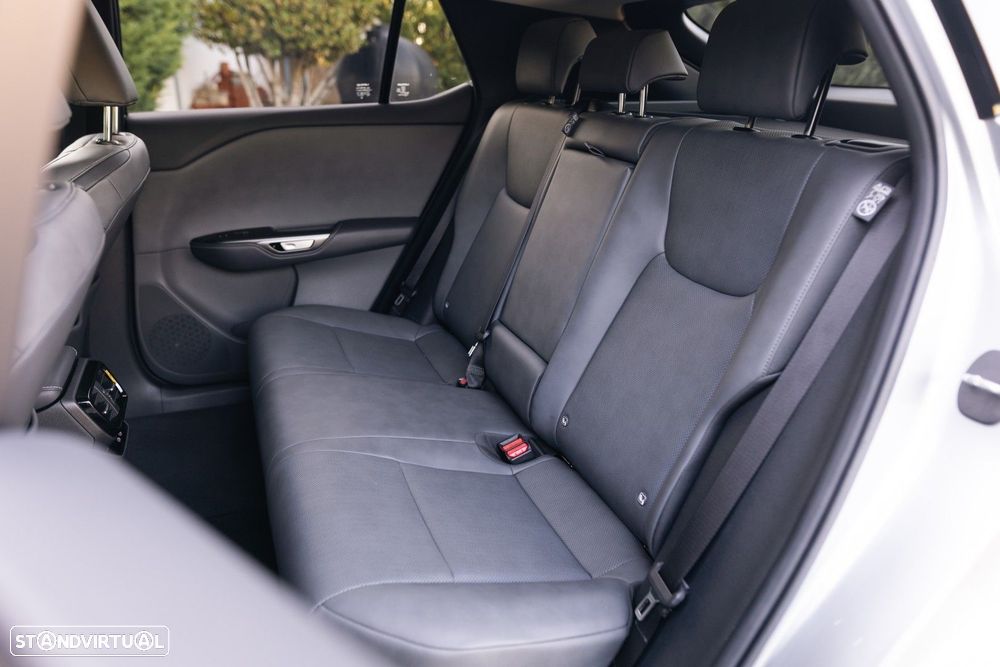 Lexus RZ 300e Premium - 31