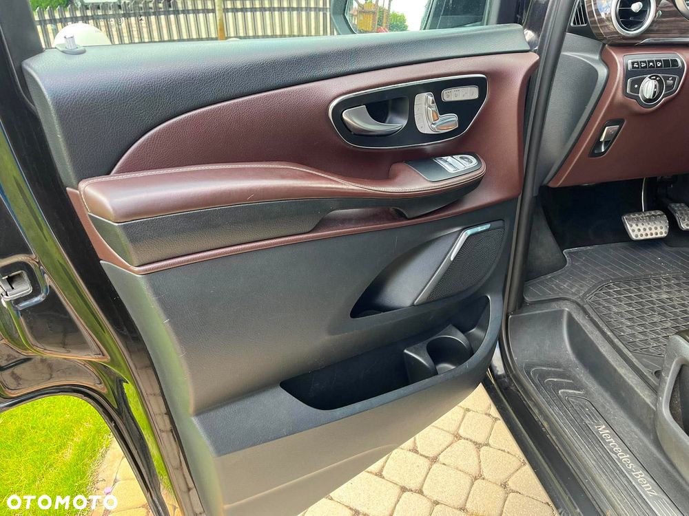 Mercedes-Benz Klasa V 250 d 4-Matic Avantgarde 7G-Tronic (d³ugi) - 12