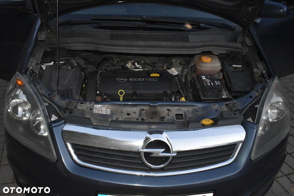 Opel Zafira - 18