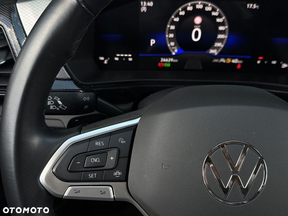 Volkswagen T-Cross - 18