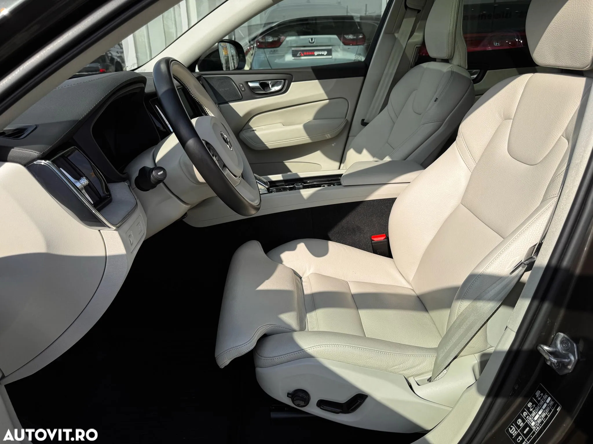 Volvo XC 60 B5 MHEV AT8 AWD Inscription - 20