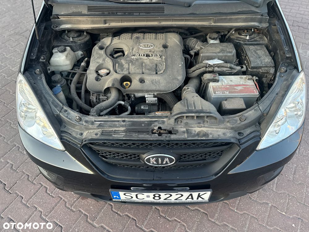 Kia Carens 2.0 CRDi Freedom - 31