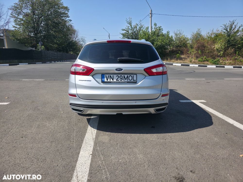 Ford Mondeo 2.0 TDCi Powershift AWD - 2
