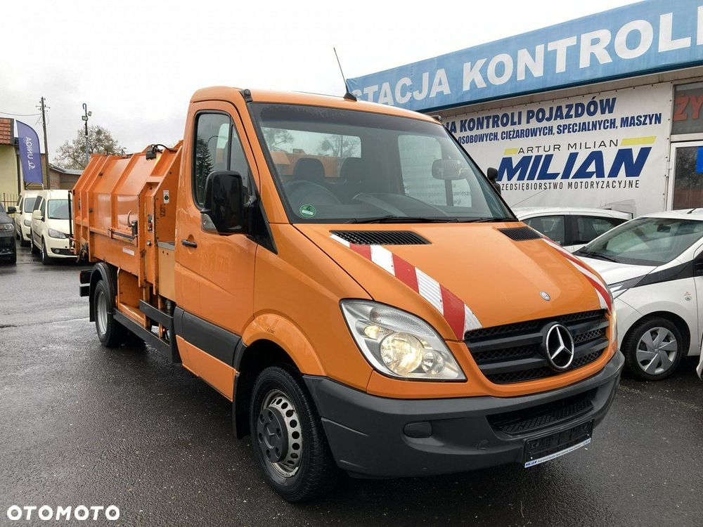 Mercedes-Benz Sprinter - 2