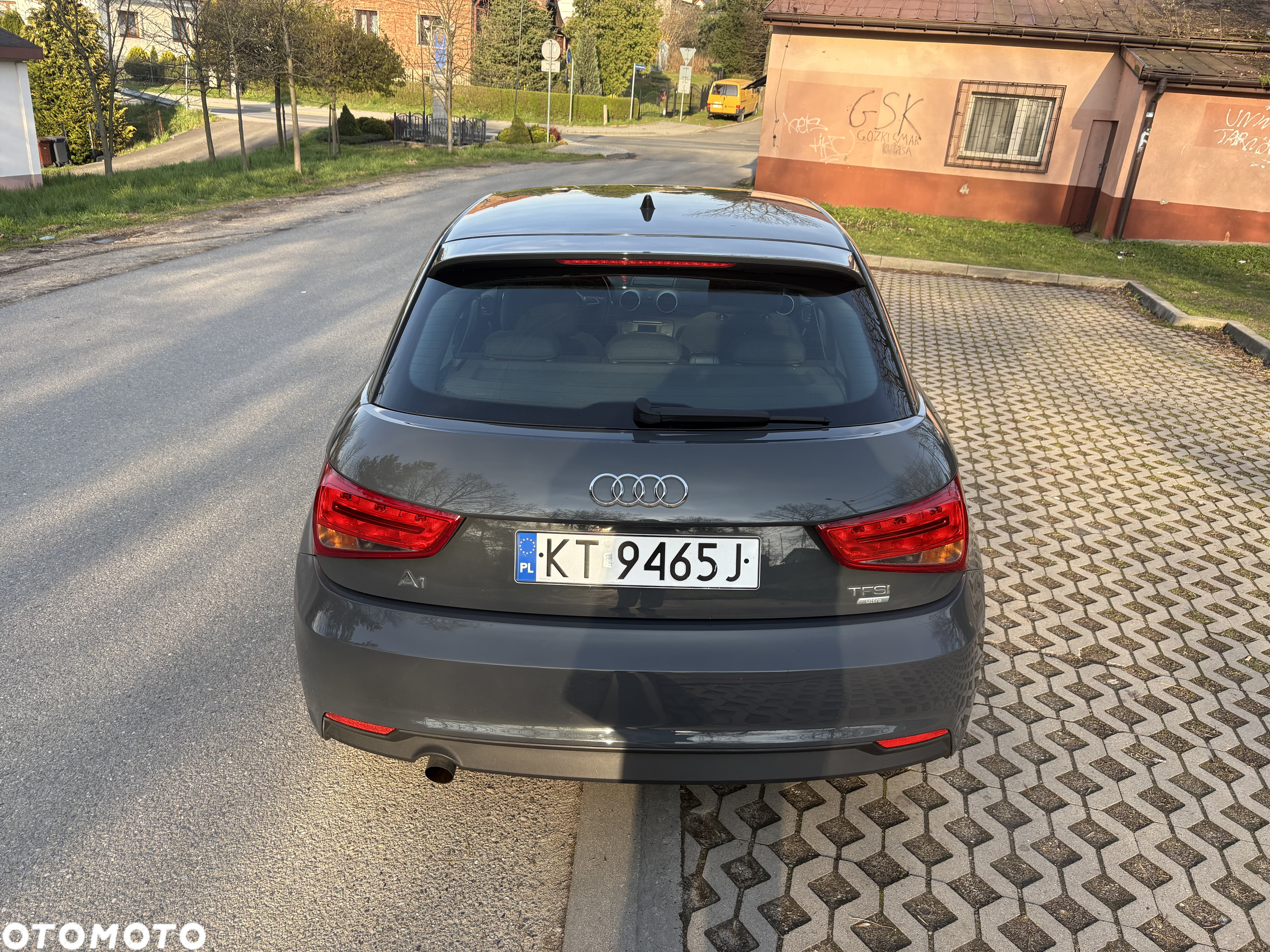 Audi A1 1.0 TFSI ultra Design - 11