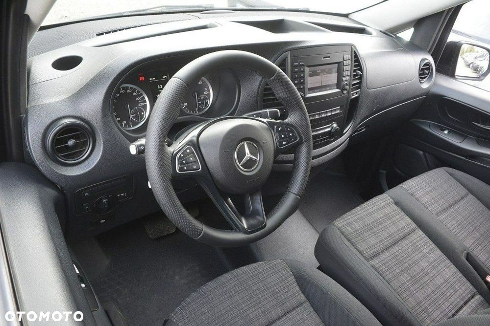 Mercedes-Benz Vito - 11