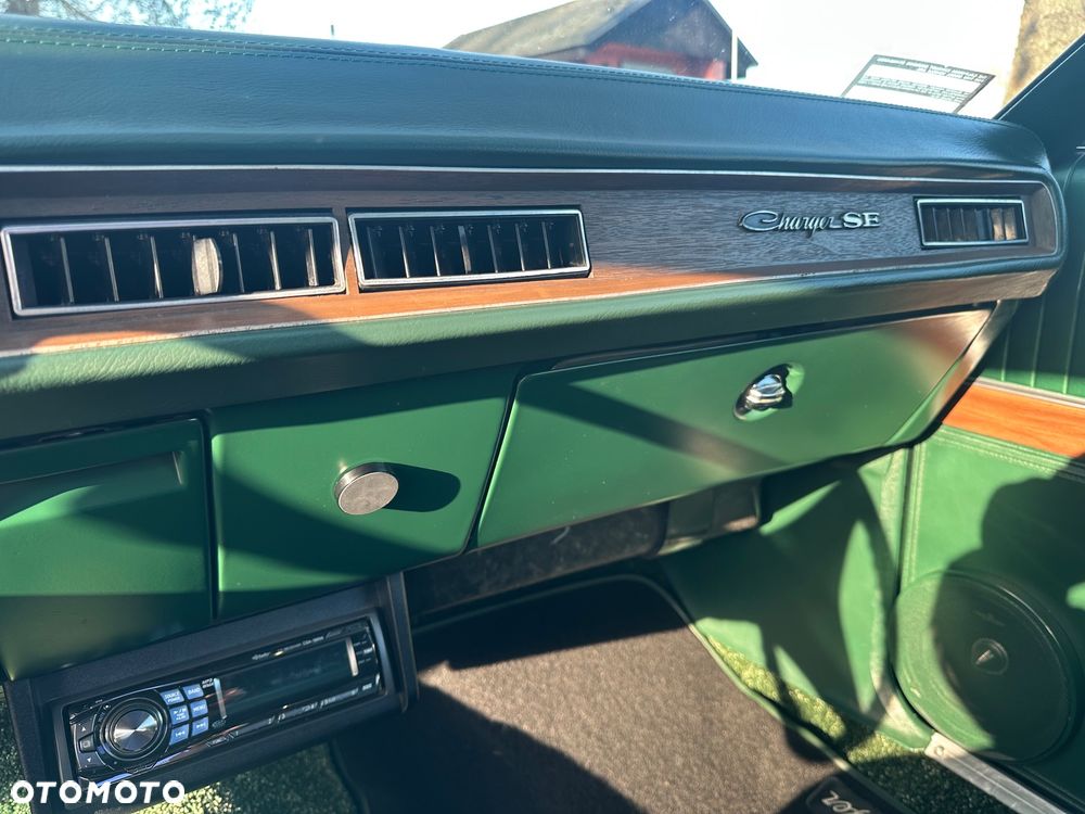Dodge Charger - 28