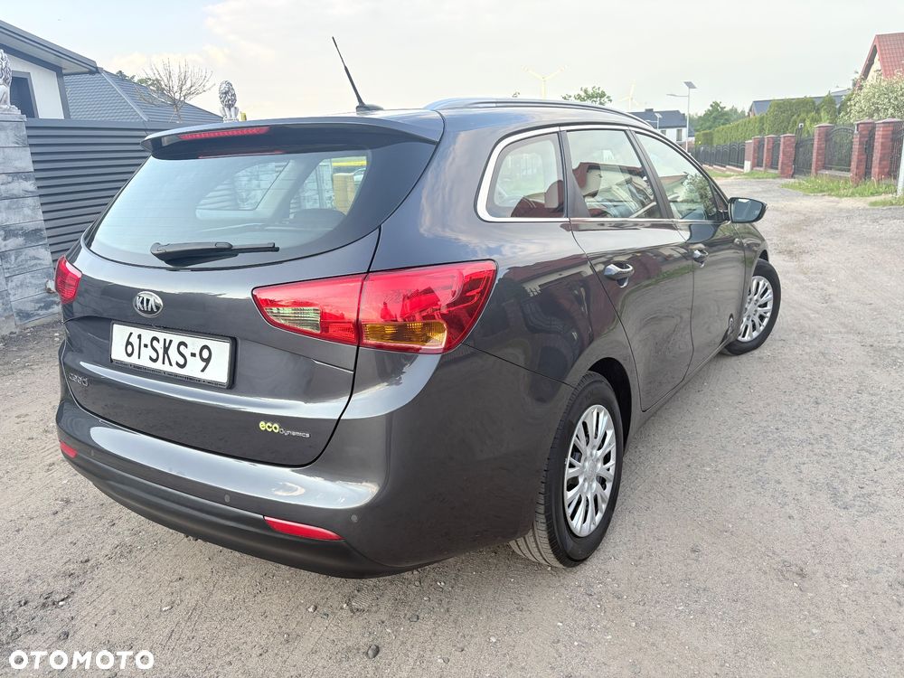 Kia Ceed 1.6 GDI XL - 3