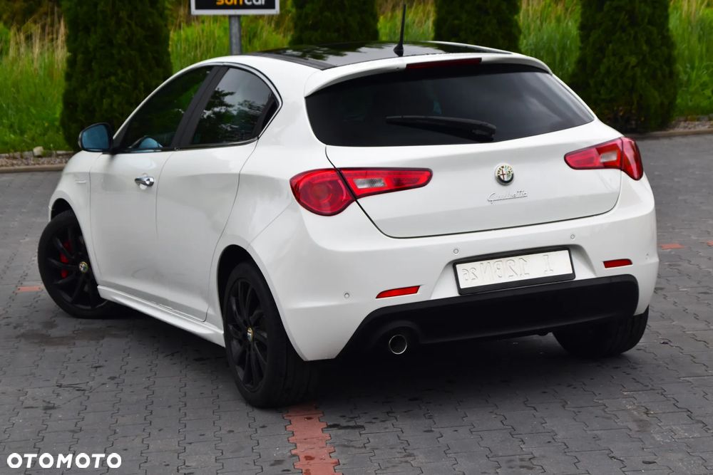 Alfa Romeo Giulietta 1.4 TB 16V Multiair Collezione - 4
