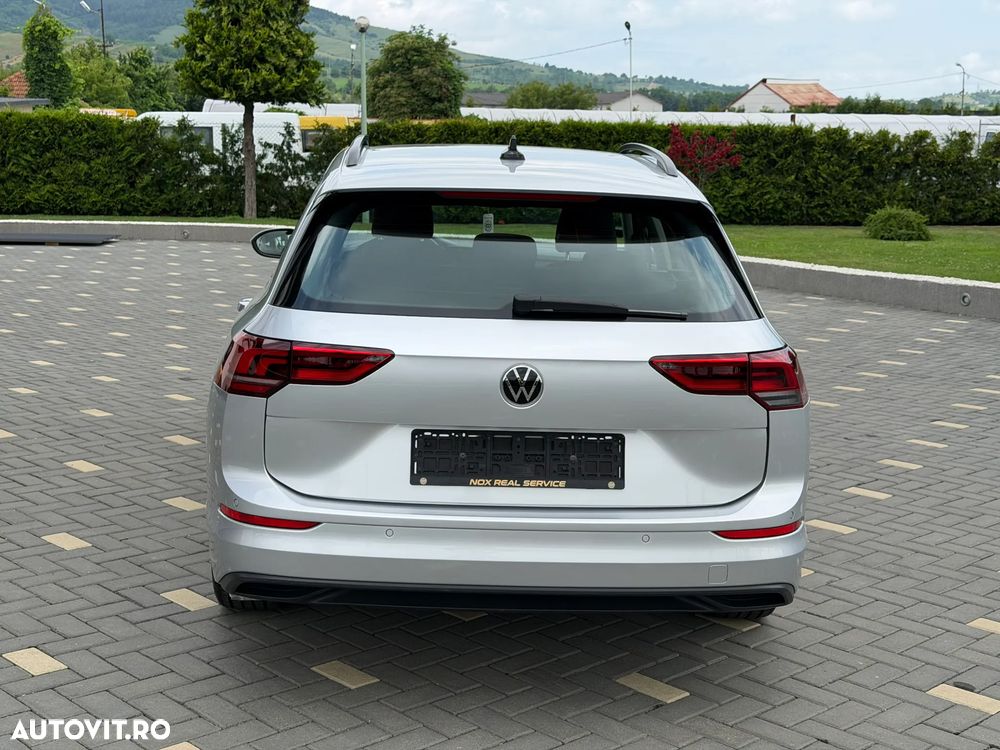 Volkswagen Golf 2.0 TDI SCR Life - 14