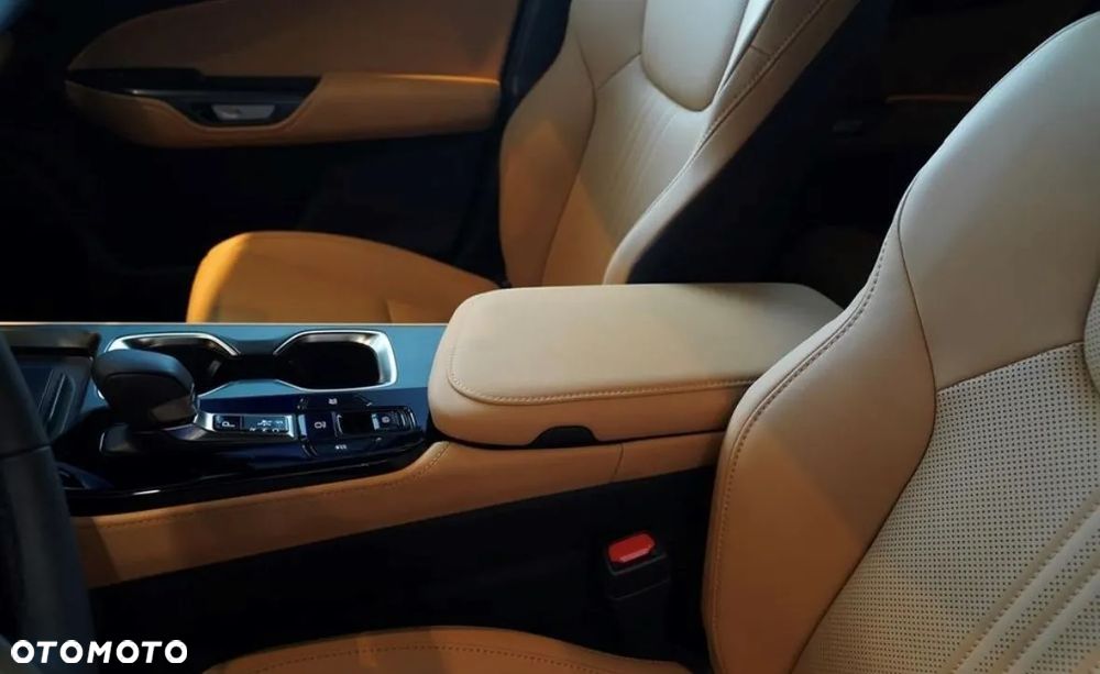 Lexus NX 350h Omotenashi AWD - 1