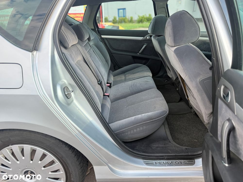 Peugeot 407 HDi 135 Premium - 17