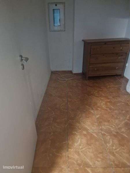 Casa T2  para alugar - Grande imagem: 4/8