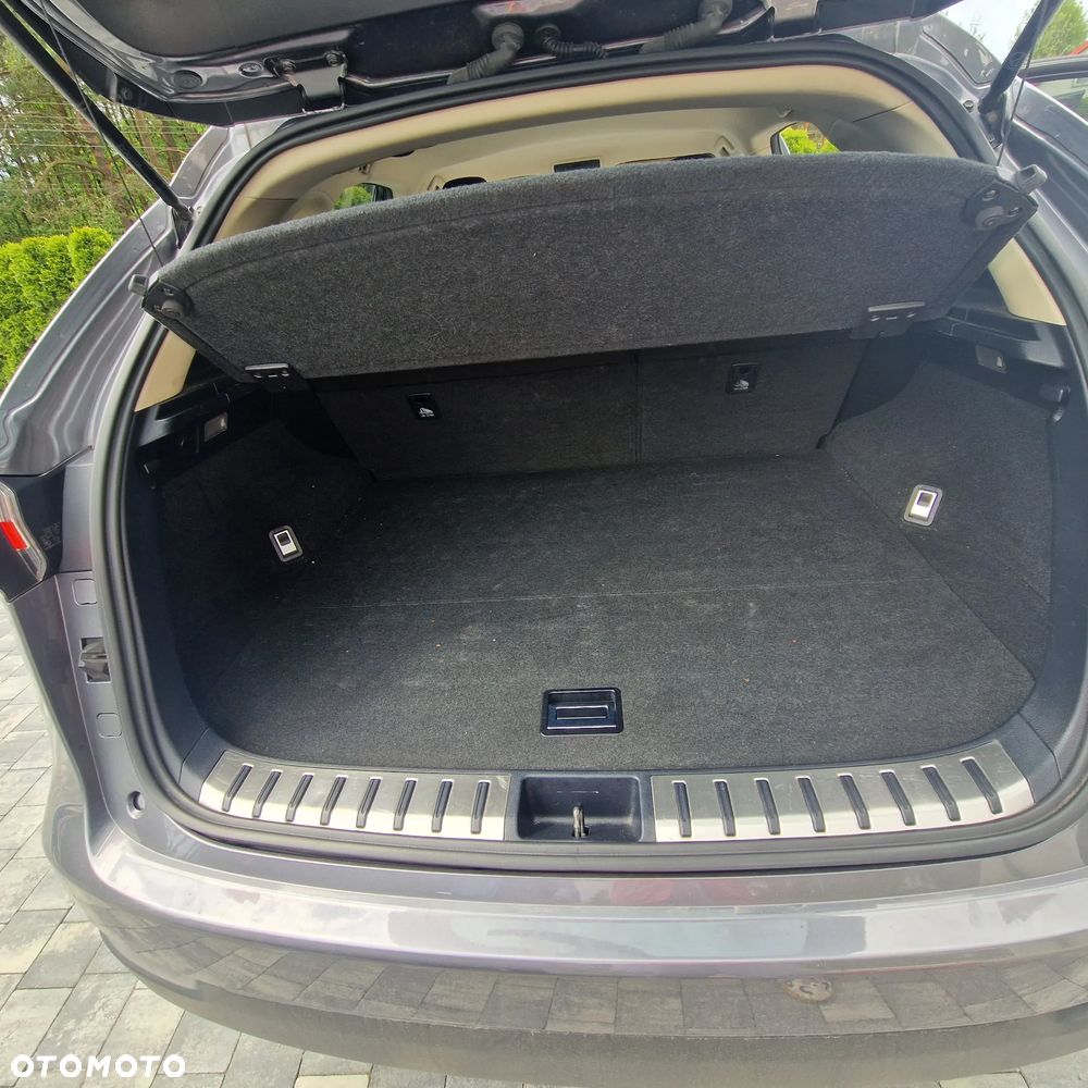 Lexus NX - 8