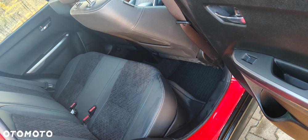 Suzuki Vitara 1.4 Boosterjet Hybrid Comfort+ "SHINKAI" - 11