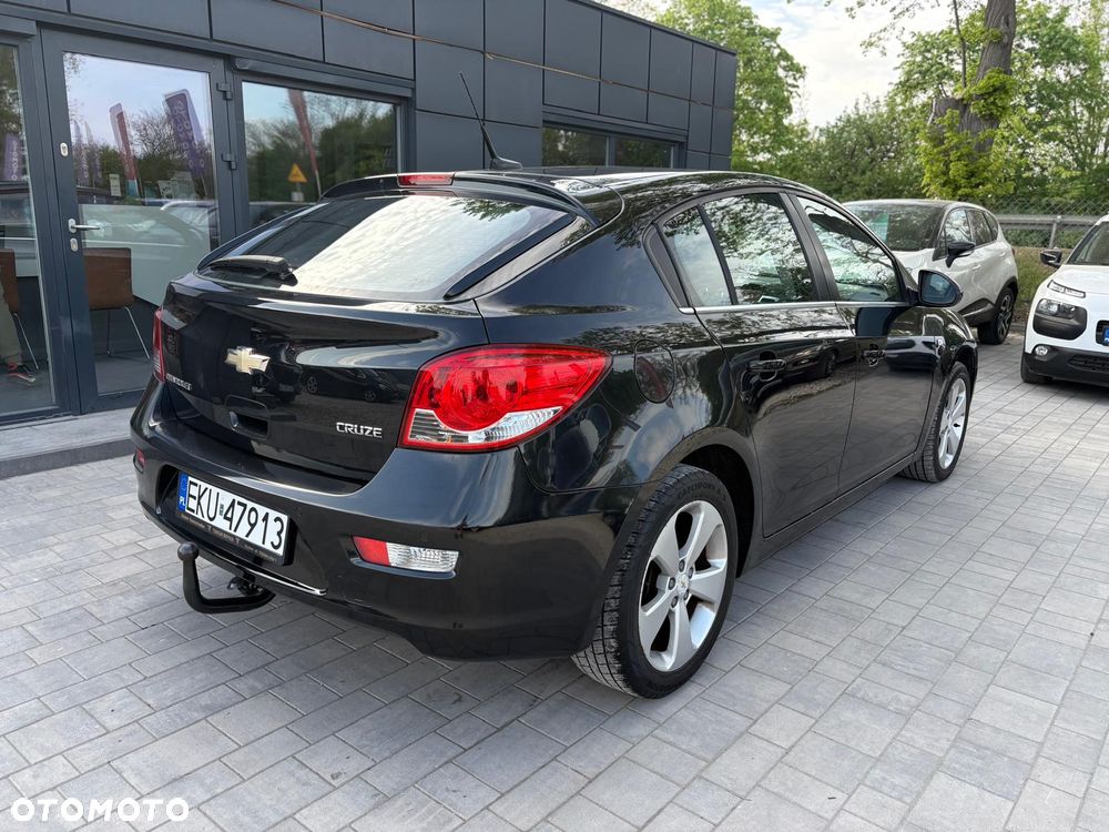 Chevrolet Cruze 1.6 - 6
